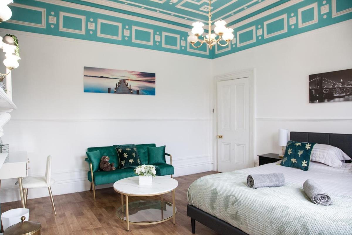 Victorian Elegance At Kingscliffe, Sleeps 17 Villa Manchester Exterior photo